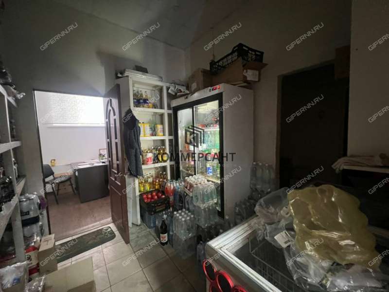 помещение под торговую площадь на улице Октябрьской Революции