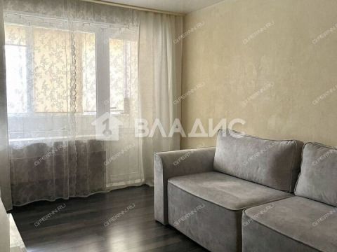 3-komnatnaya-ul-sergeya-akimova-d-25 фото