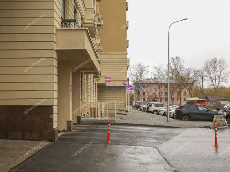 трёхкомнатная квартира на Большей Печёрской улице дом 89