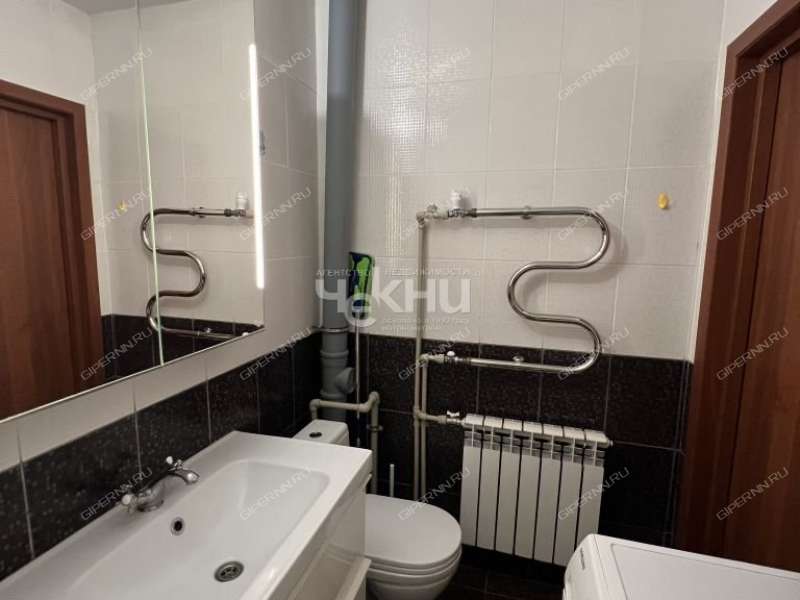 двухкомнатная квартира на Праздничной улице дом 5