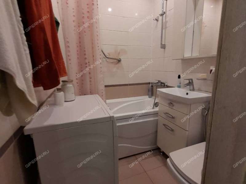 двухкомнатная квартира на улице Бекетова дом 43/20