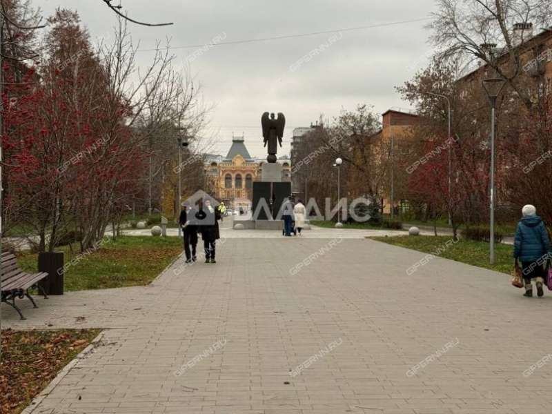 комната в доме 11 в Ярмарочном проезде