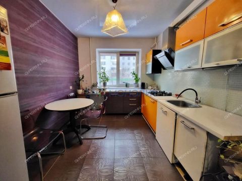 3-komnatnaya-ul-vitebskaya-d-11 фото