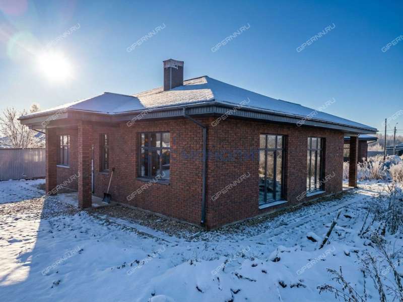 дом на улице Счастливая село Елховка