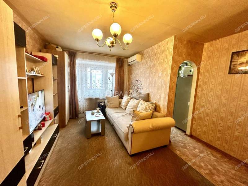 однокомнатная квартира на улице Лескова дом 22