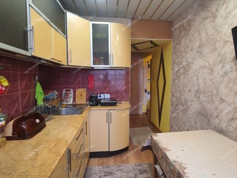 2-komnatnaya-ul-maksima-gorkogo-d-184 фото