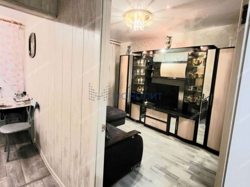 двухкомнатная квартира на улице Героя Советского Союза Поющева дом 25