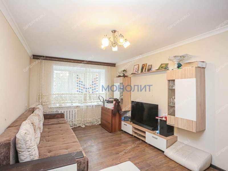 трёхкомнатная квартира на улице Маршала Голованова дом 67