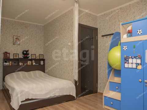 1-komnatnaya-ul-raduzhnaya-d-4a фото