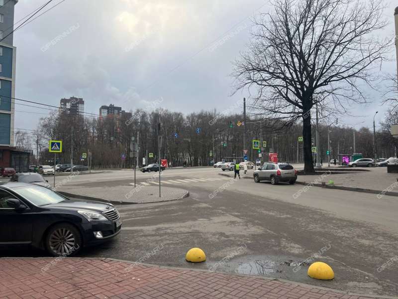 помещение под офис, торговую площадь на улице Белинского