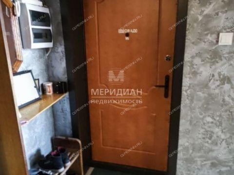 4-komnatnaya-ul-volzhskaya-d-40 фото