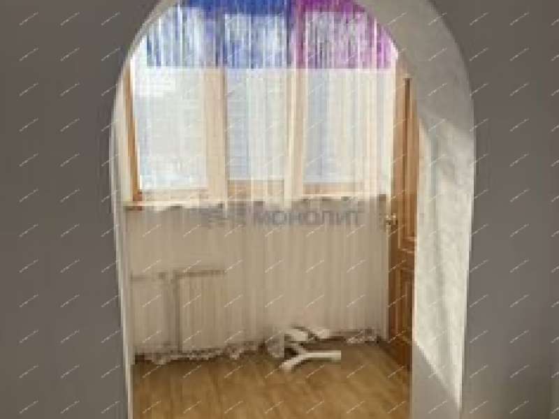 трёхкомнатная квартира на улице Карла Маркса дом 8