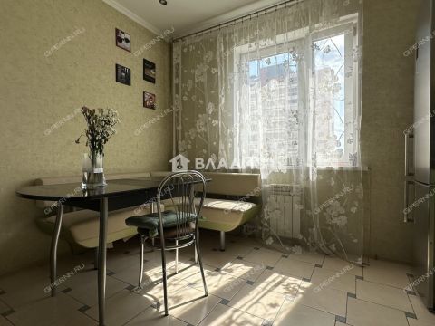 2-komnatnaya-ul-rodionova-d-29 фото