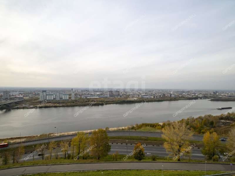 трёхкомнатная квартира на улице Маршала Баграмяна дом 3