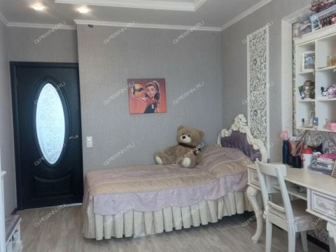 2-komnatnaya-nab-volzhskaya-d-8 фото