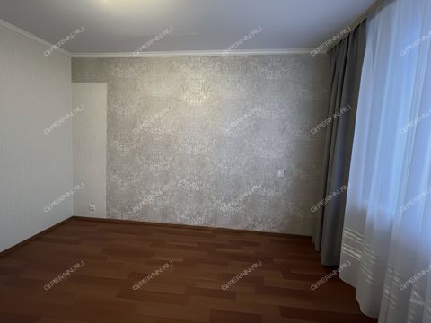 3-komnatnaya-ul-tropinina-d-6 фото