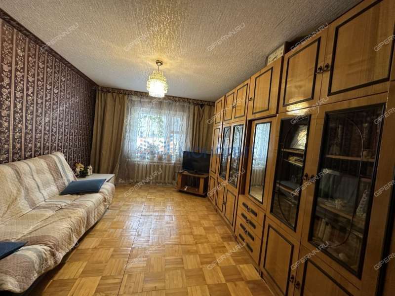 четырёхкомнатная квартира на проспекте Ильича дом 42А