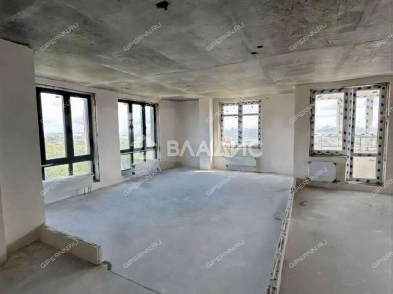 трёхкомнатная квартира на Артельной улице дом 15 к1