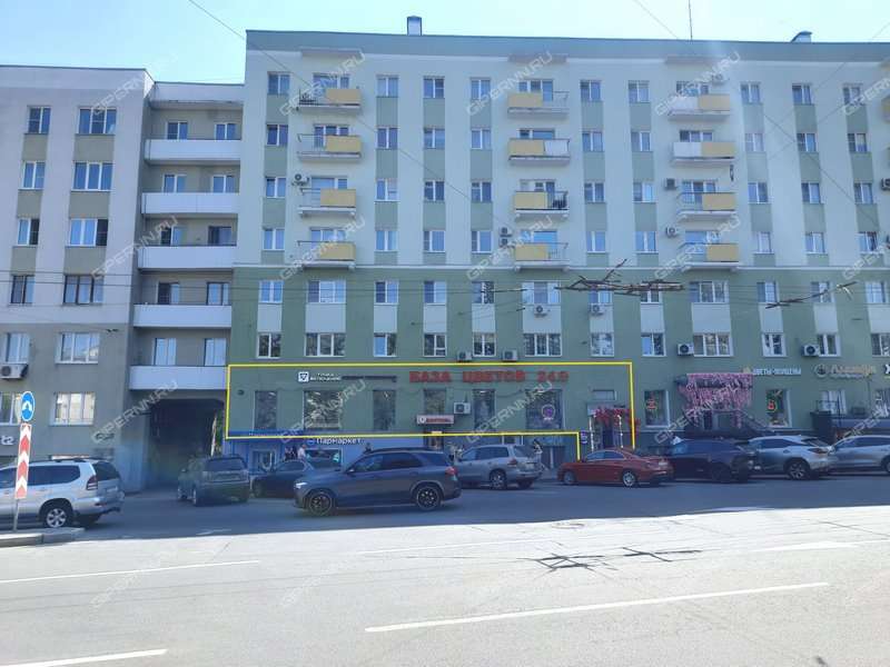 помещение под торговую площадь на улице Максима Горького