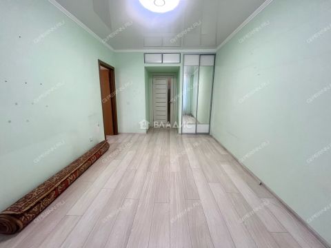 3-komnatnaya-ul-marshala-golovanova-d-13 фото