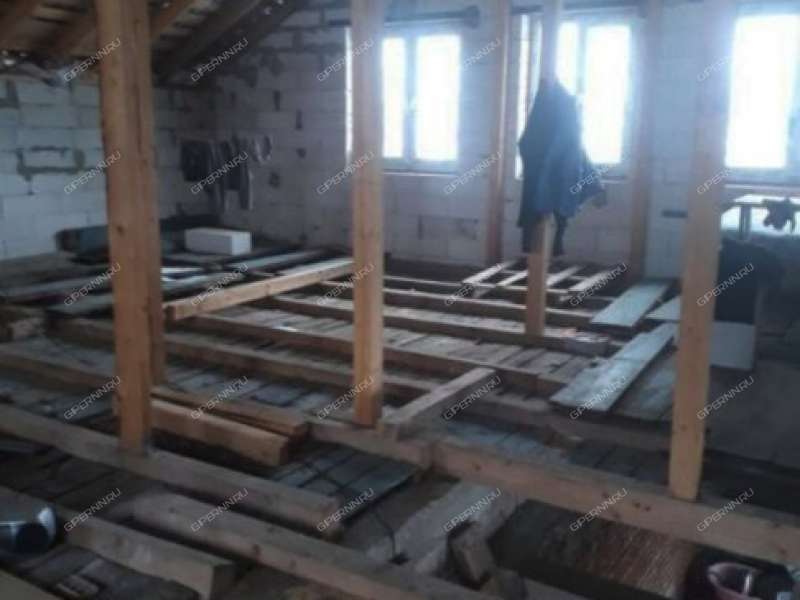 дом на Заречной улице село Ичалки