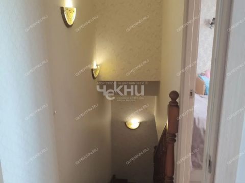 taunhaus-per-tretiy-tihiy-d-1 фото