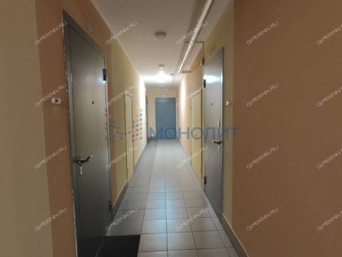 kvartira-studiya-ul-romantikov-d-15 фото