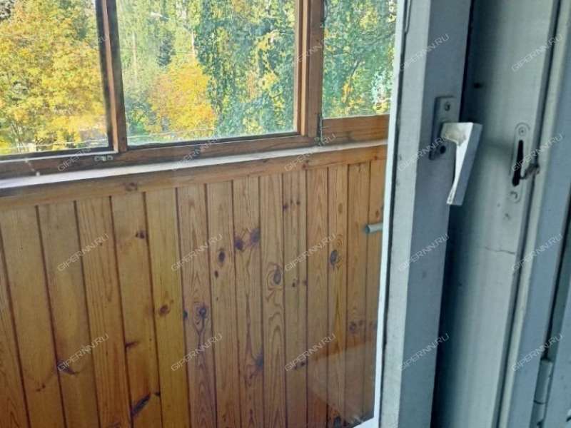 трёхкомнатная квартира на Львовской улице дом 33