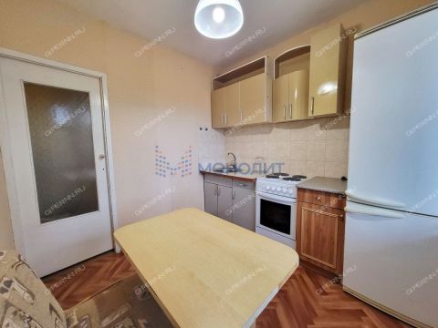 1-komnatnaya-ul-karla-marksa-d-32 фото