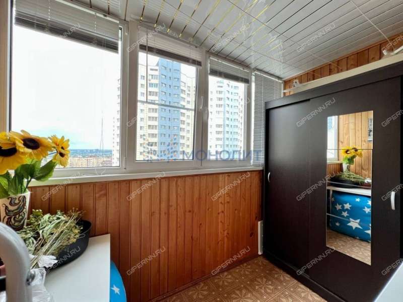 трёхкомнатная квартира на улице Богдановича дом 7