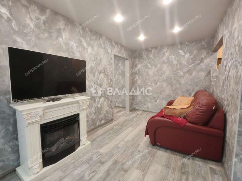 двухкомнатная квартира на улице Героя Советского Союза Усилова дом 2