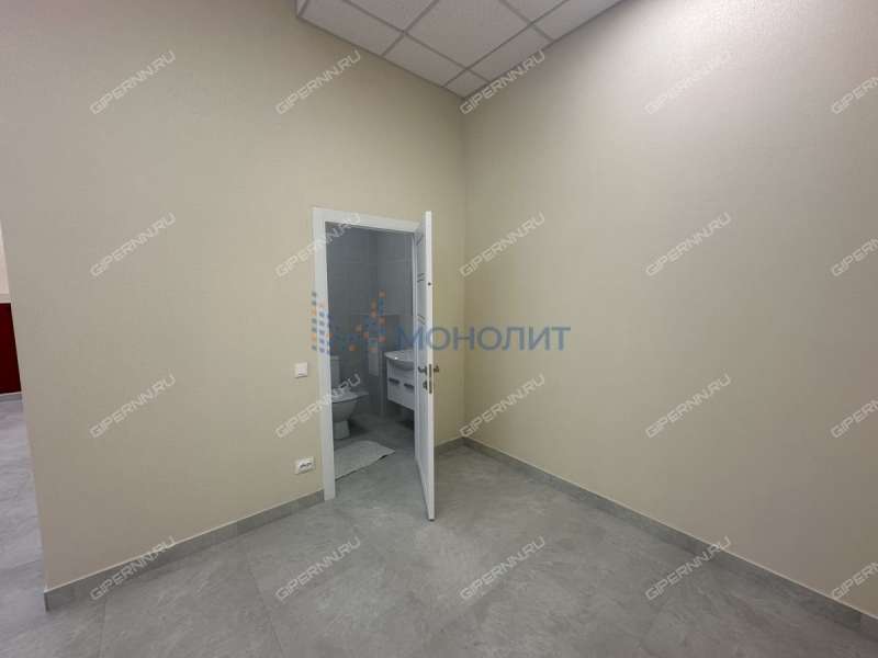 помещение под офис, недвижимость под образовательные учреждения на Медицинской улице
