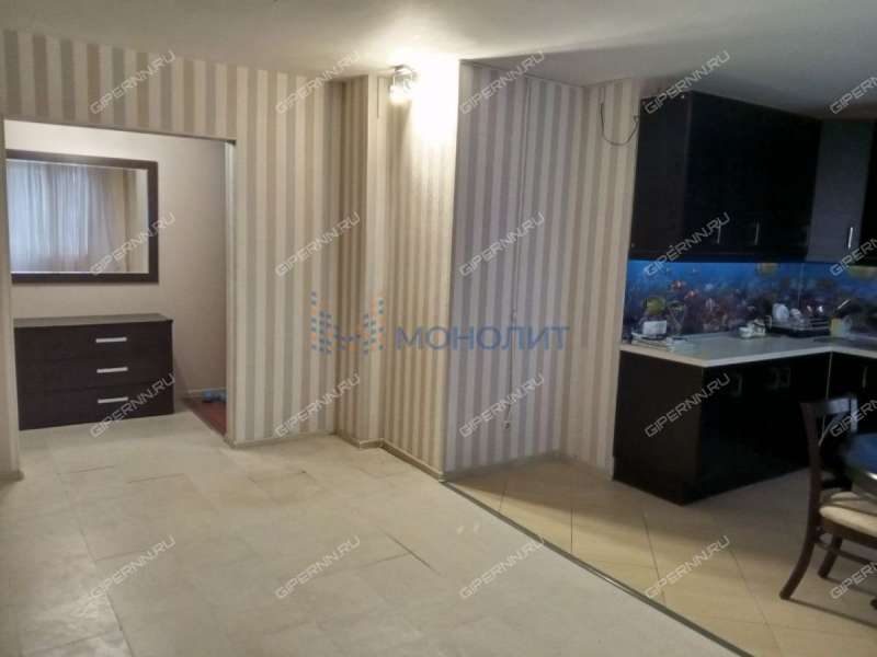 двухкомнатная квартира на Вятской улице дом 1