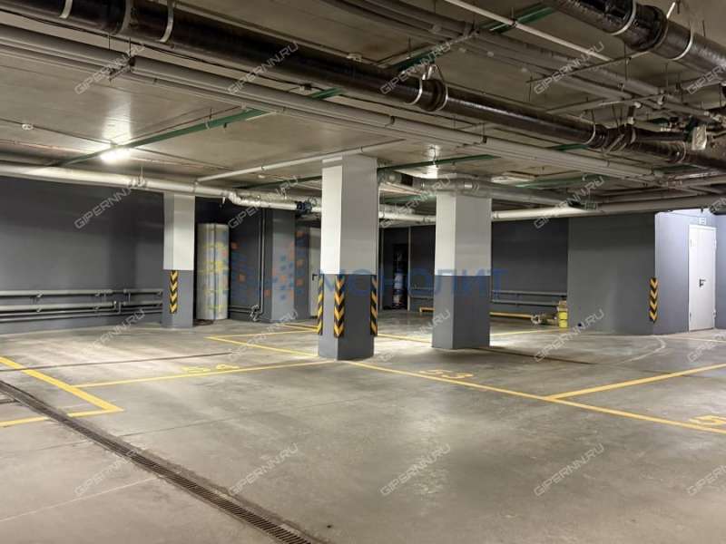 четырёхкомнатная квартира на Почтовом съезде дом 11