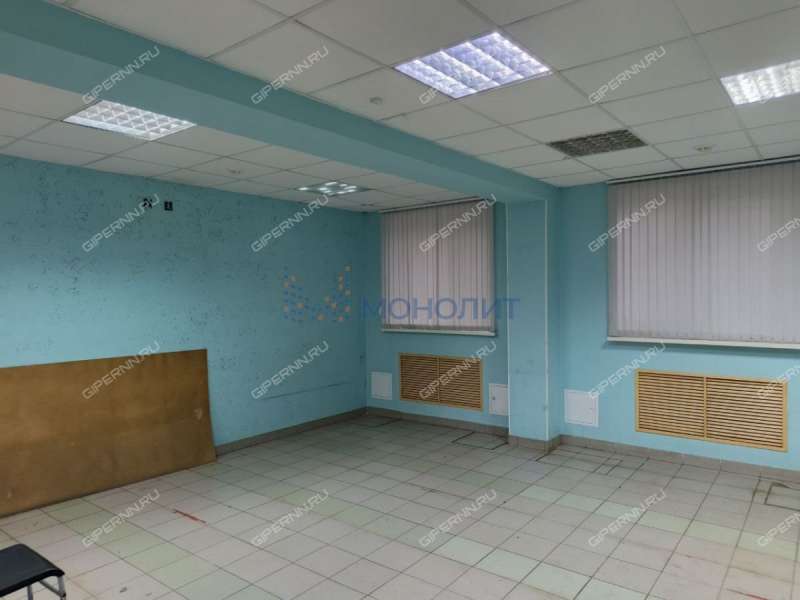 помещение под офис, торговую площадь на улице Никиты Рыбакова