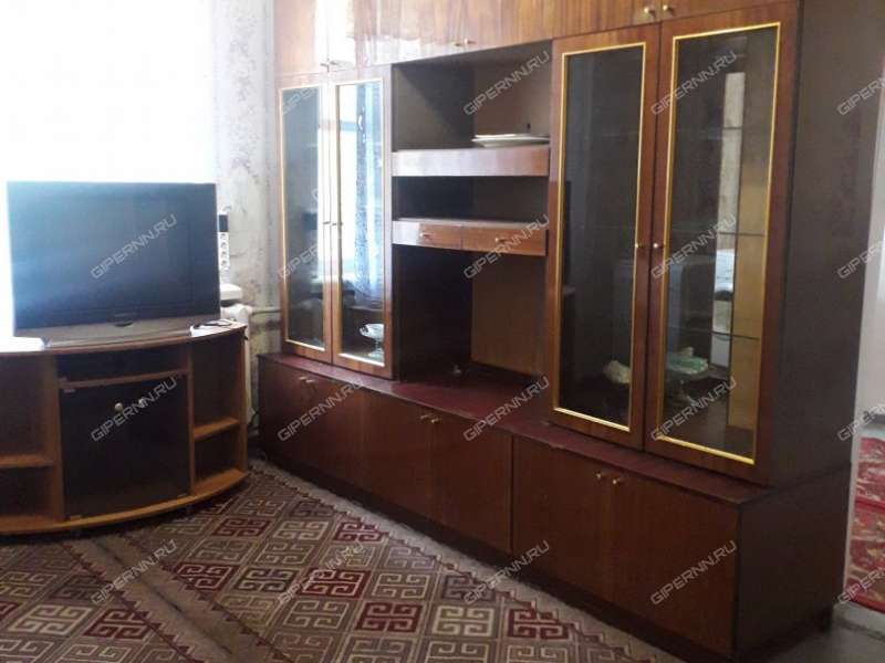 двухкомнатная квартира на улице Глазунова дом 5