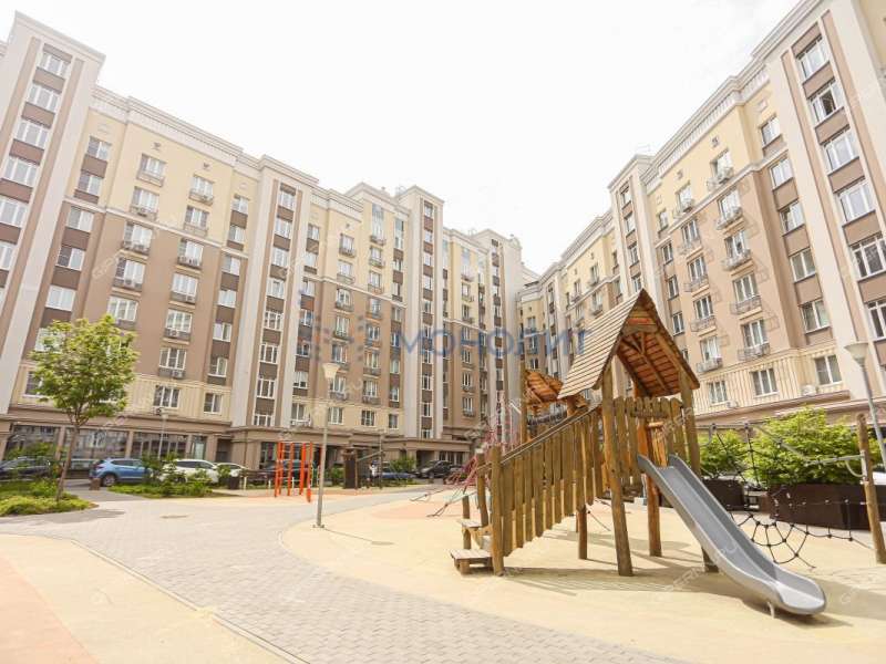 трёхкомнатная квартира на улице Максима Горького дом 70