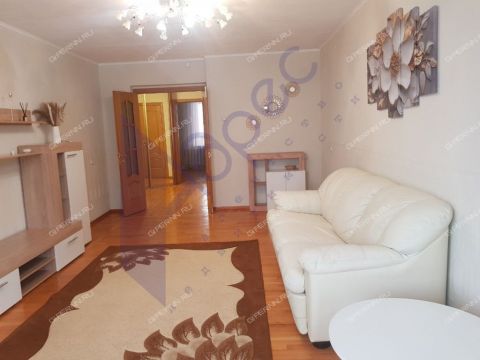 3-komnatnaya-ul-geroya-eliseeva-d-8 фото