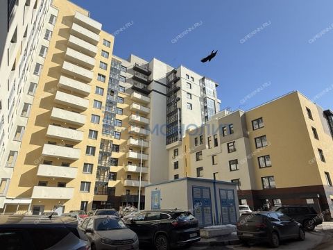 4-komnatnaya-ul-poltavskaya-d-15 фото