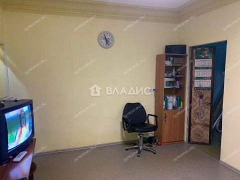 2-komnatnaya-ul-golovnina-d-30 фото