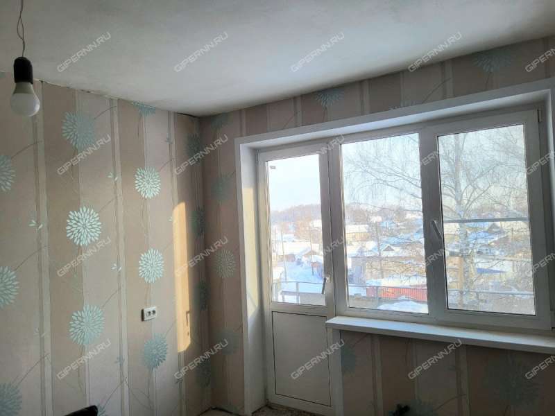 четырёхкомнатная квартира на Школьной улице дом 26 село Линда