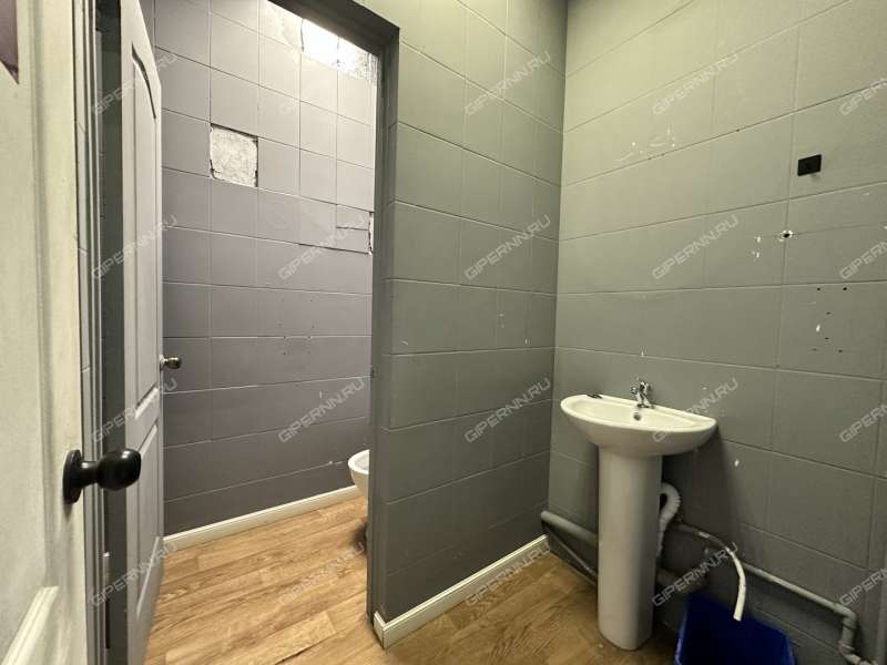 помещение под торговую площадь на Большой Покровской улице