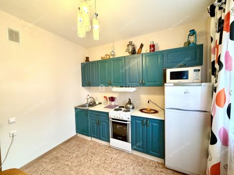 2-komnatnaya-prosp-korablestroiteley-d-70 фото