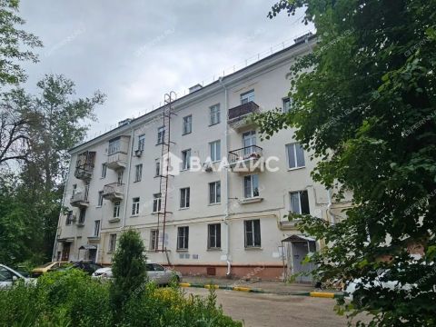 ul-kosmonavta-komarova-d-4 фото