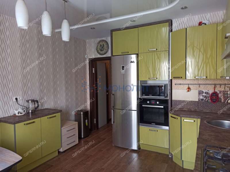 трёхкомнатная квартира на улице Родионова дом 195 к1