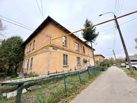 3-komnatnaya-ul-bazhenova-d-7 фото