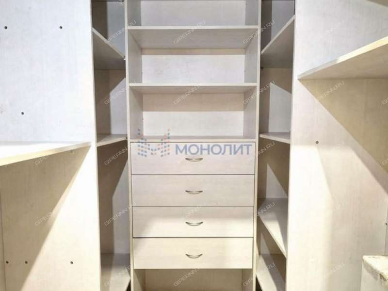 однокомнатная квартира на бульваре 60-летия Октября дом 5а