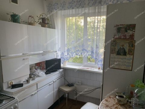 2-komnatnaya-ul-sergeya-esenina-d-38 фото