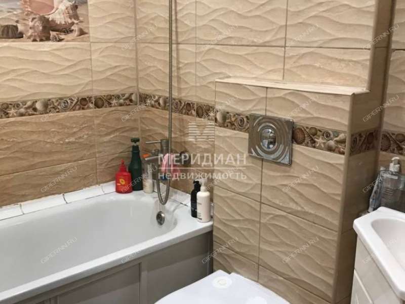 двухкомнатная квартира на Светлоярской улице дом 11