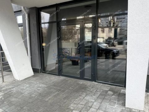 3-komnatnaya-ul-maksima-gorkogo-d-24 фото